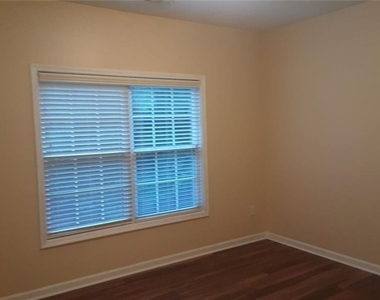 2532 Lois Court - Photo Thumbnail 46