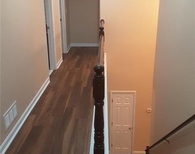 2532 Lois Court - Photo Thumbnail 15