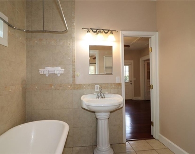 43 Whitefoord Avenue Se - Photo Thumbnail 12