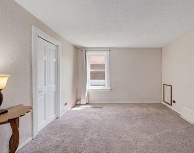 310 Godfrey Avenue - Photo Thumbnail 7