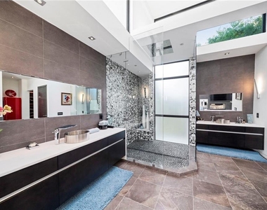937 Berkshire Road Ne - Photo Thumbnail 42