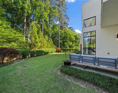 937 Berkshire Road Ne - Photo Thumbnail 59
