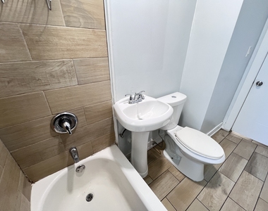 8856 S Lowe Avenue - Photo Thumbnail 29
