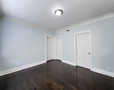 8856 S Lowe Avenue - Photo Thumbnail 18