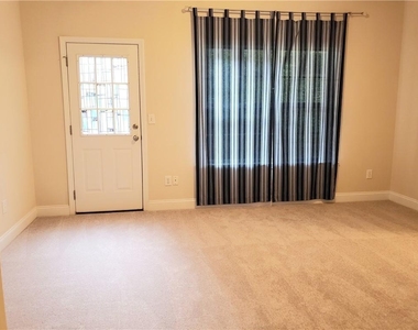 5201 Wellsley Bend - Photo Thumbnail 17