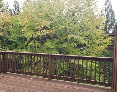 5201 Wellsley Bend - Photo Thumbnail 20
