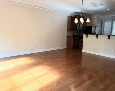 5201 Wellsley Bend - Photo Thumbnail 5