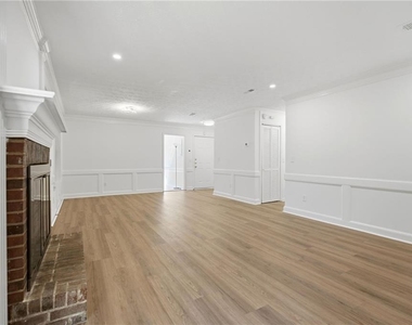 129 Sandalwood Cir - Photo Thumbnail 11