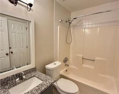 7015 Sand Wedge Circle Nw - Photo Thumbnail 9