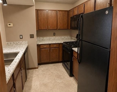 5065 Sand Wedge Circle Nw - Photo Thumbnail 4