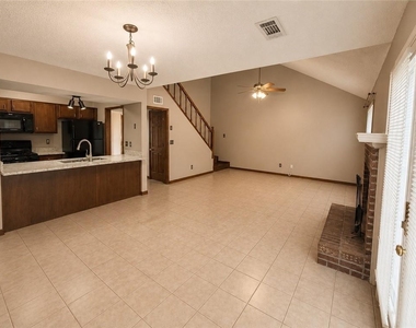 5065 Sand Wedge Circle Nw - Photo Thumbnail 3