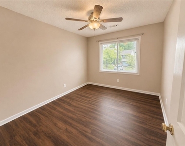 5065 Sand Wedge Circle Nw - Photo Thumbnail 7