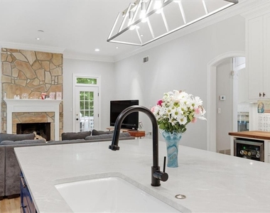 1247 Manor Oaks Court - Photo Thumbnail 22