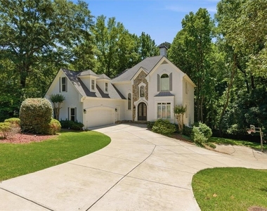 1247 Manor Oaks Court - Photo Thumbnail 2