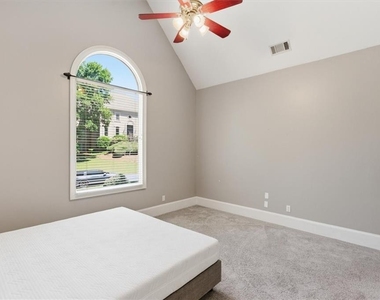 1247 Manor Oaks Court - Photo Thumbnail 49