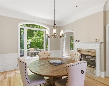 1247 Manor Oaks Court - Photo Thumbnail 15