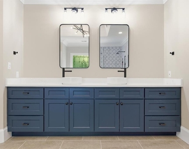 1247 Manor Oaks Court - Photo Thumbnail 39