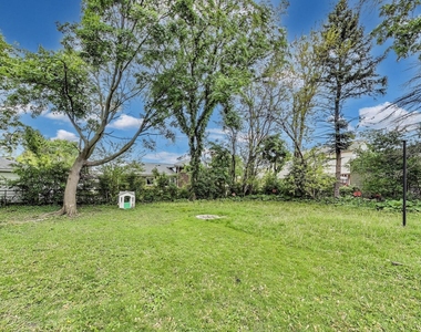 36 E Touhy Avenue - Photo Thumbnail 23