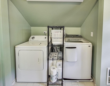 36 E Touhy Avenue - Photo Thumbnail 17