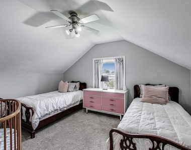 36 E Touhy Avenue - Photo Thumbnail 16
