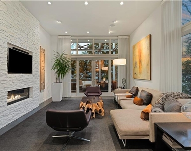 292 9th Street Ne - Photo Thumbnail 25