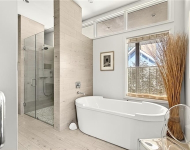 292 9th Street Ne - Photo Thumbnail 47