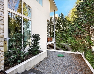 292 9th Street Ne - Photo Thumbnail 36