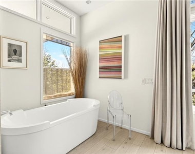 292 9th Street Ne - Photo Thumbnail 46