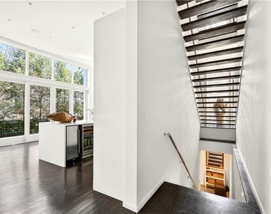292 9th Street Ne - Photo Thumbnail 68