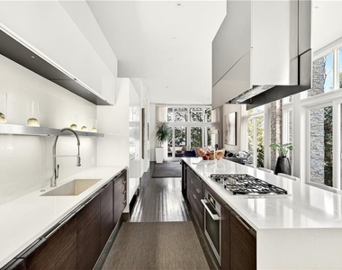 292 9th Street Ne - Photo Thumbnail 24