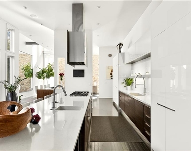 292 9th Street Ne - Photo Thumbnail 20