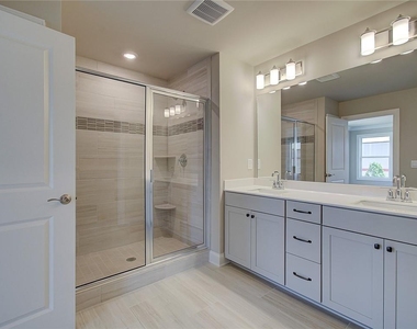 1095 Knoxboro Lane - Photo Thumbnail 11