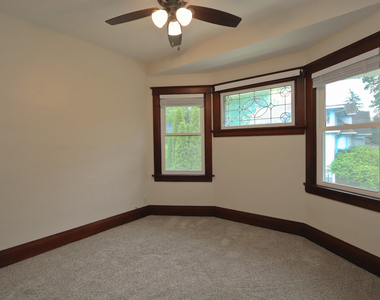 416 1/2 W Jackson Street - Photo Thumbnail 16
