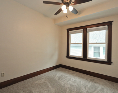416 1/2 W Jackson Street - Photo Thumbnail 19