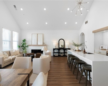 308 Chardonnay Way - Photo Thumbnail 11