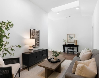 308 Chardonnay Way - Photo Thumbnail 33