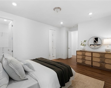 308 Chardonnay Way - Photo Thumbnail 29