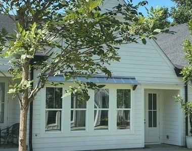 308 Chardonnay Way - Photo Thumbnail 2