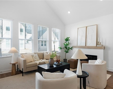 308 Chardonnay Way - Photo Thumbnail 9