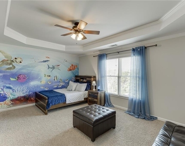 4612 Grandview Parkway - Photo Thumbnail 33