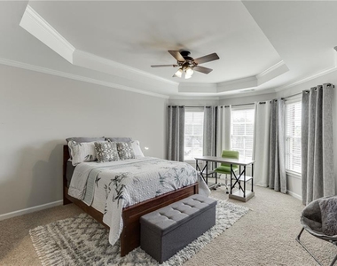 4612 Grandview Parkway - Photo Thumbnail 26