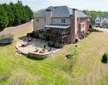4612 Grandview Parkway - Photo Thumbnail 73