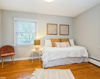 610 Ridge Road - Photo Thumbnail 5