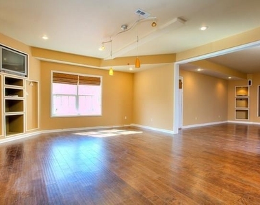1624 Longmont Drive - Photo Thumbnail 2