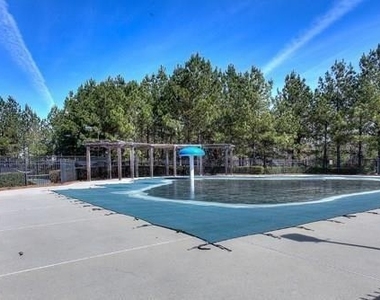 1624 Longmont Drive - Photo Thumbnail 15