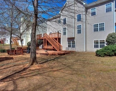 1624 Longmont Drive - Photo Thumbnail 12