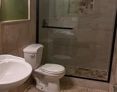 1624 Longmont Drive - Photo Thumbnail 10