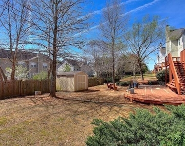 1624 Longmont Drive - Photo Thumbnail 13