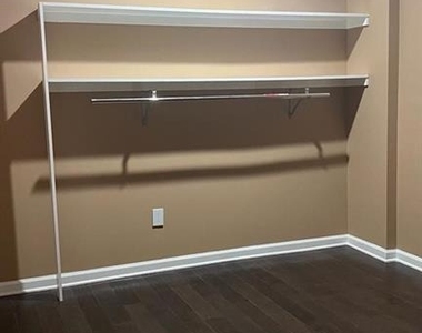 1624 Longmont Drive - Photo Thumbnail 11