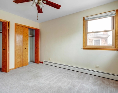 8444 W Gregory Street - Photo Thumbnail 6